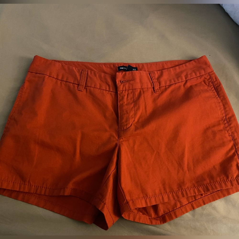 Barely worn Gap Hadley shorts-size 8
